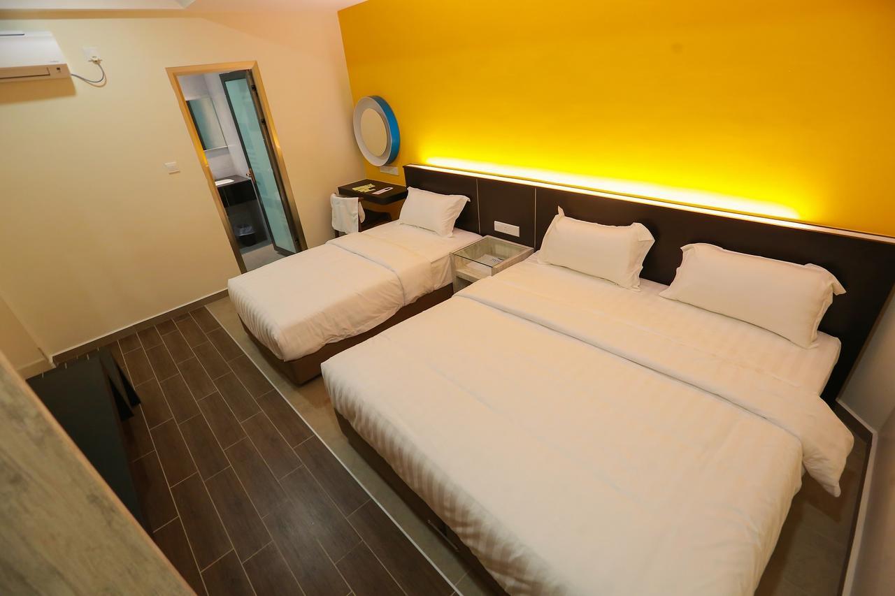 Pantai Regal Boutique Hotel Kuantan Exterior photo