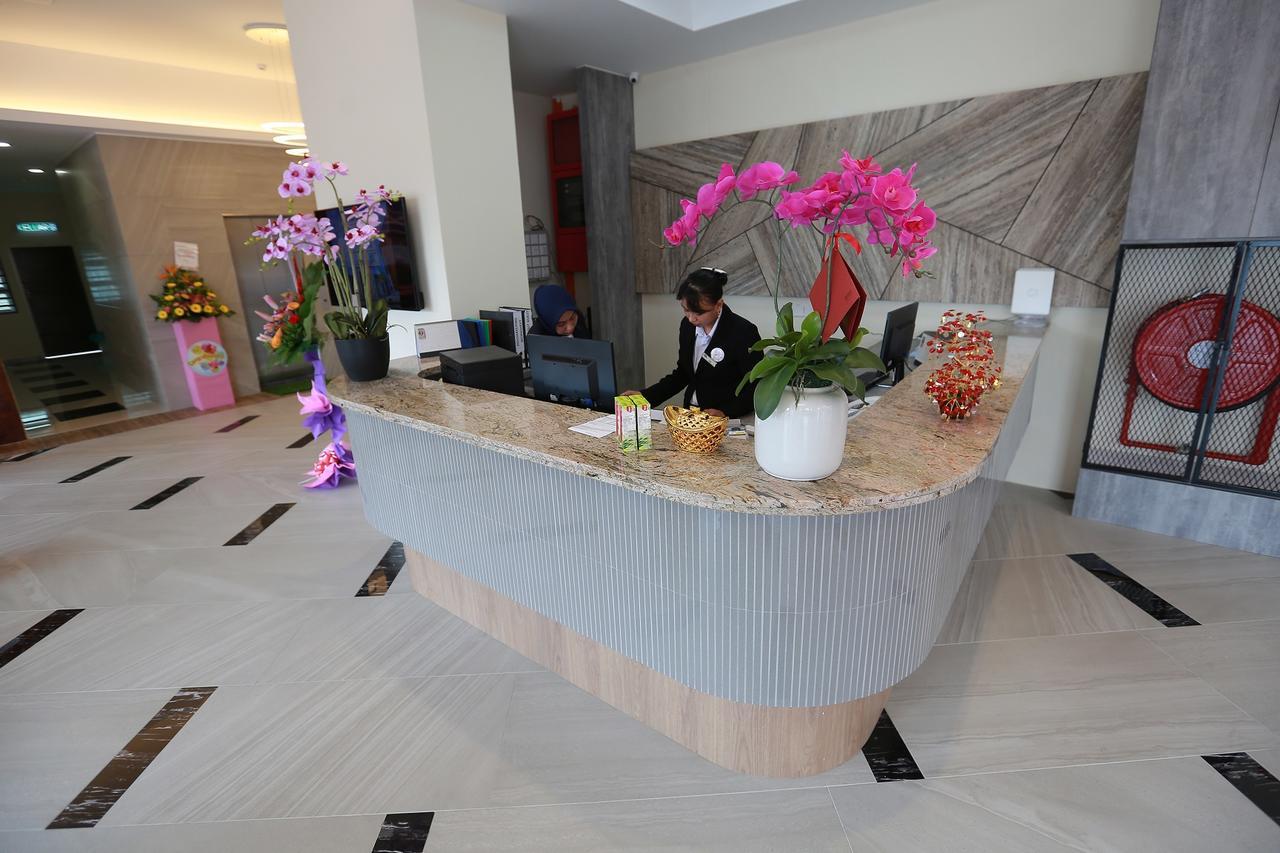 Pantai Regal Boutique Hotel Kuantan Exterior photo